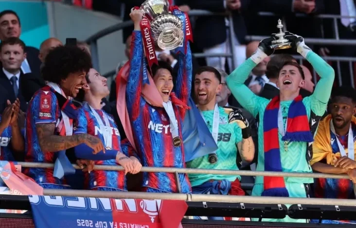 Crystal Palace Akhiri Penantian 119 Tahun, Juara Piala FA Usai Tundukkan Manchester City