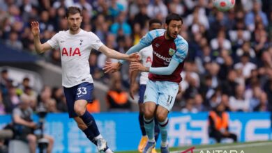 Tottenham aktifkan perpanjangan kontrak Ben Davies selama satu tahun