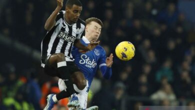 Eddie Howe yakin Alexander Isak bertahan sama-sama Newcastle
