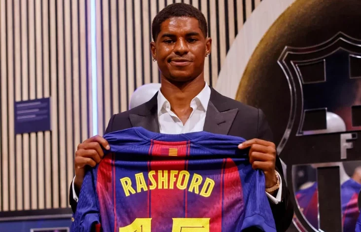 Manchester United Pinjamkan Marcus Rashford ke Barcelona