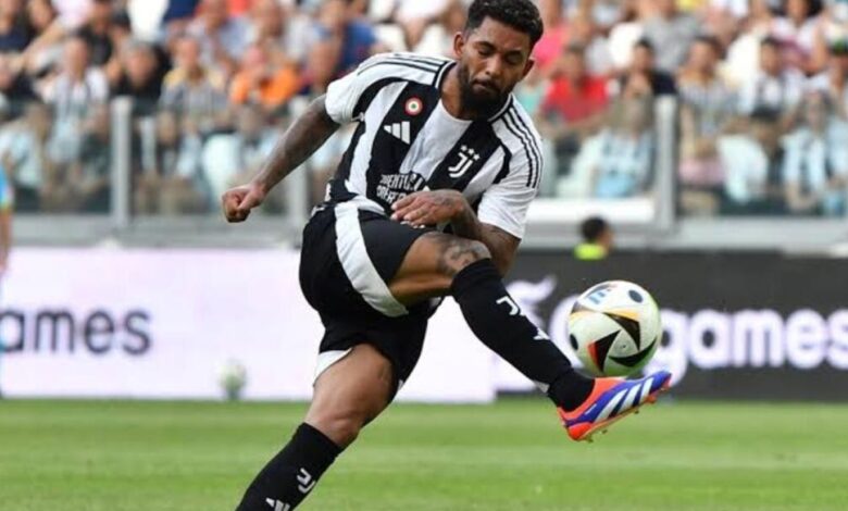 Nottingham lalu Juventus dikabarkan sepakati pemindahan Douglas Luiz