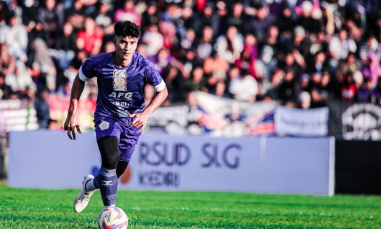 Persik pinjamkan dua pemain terhadap klub Kejuaraan 2 