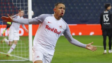 Leeds United setuju datangkan Noah Okafor