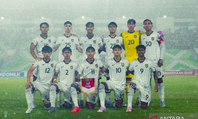 Matthew Baker: Ini adalah adalah adalah laga pembuka yang dimaksud dimaksud solid