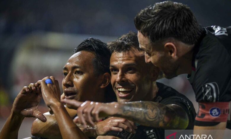 Bojan sambut baik Klok juga Beckham dipanggil Timnas Indonesia