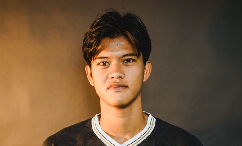 Dewa United pinjam bek muda Rizdjar Nurviat dari Borneo FC