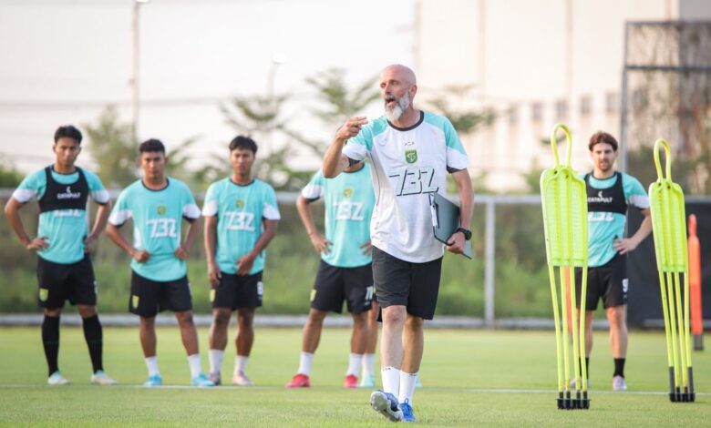 Eduardo matangkan taktik Persebaya Surabaya jelang pekan perdana