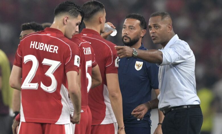 Miliano Jonathans telah ada berinteraksi dengan Patrick Kluivert