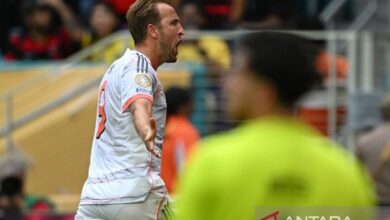 Harry Kane hattrick, Bayern pesta enam gol pada laga pembuka Bundesliga