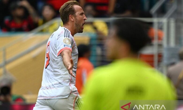 Harry Kane hattrick, Bayern pesta enam gol pada laga pembuka Bundesliga