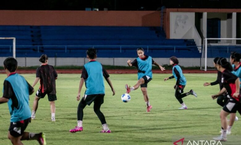 Timnas Putri U-16 Indonesia puncaki grup A Piala AFF U-16 2025