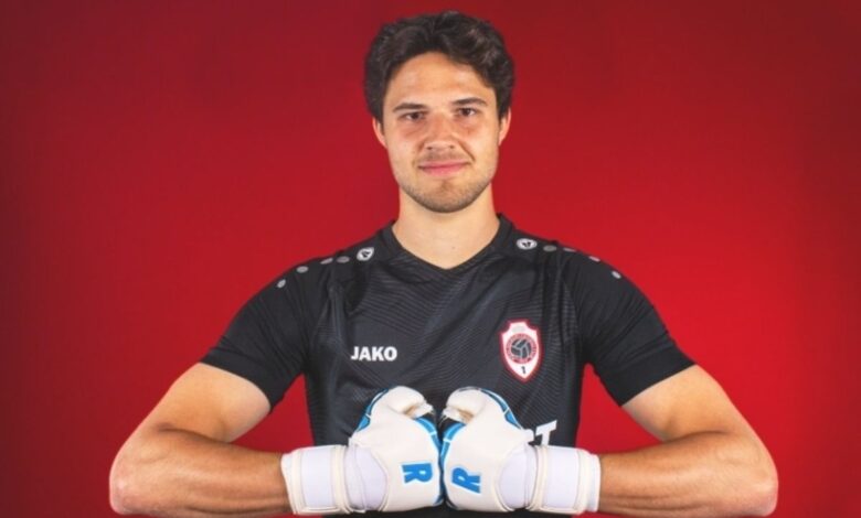 MU sepakati operasi kiper Royal Antwerp Senne Lammens