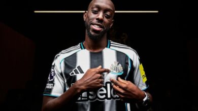 Yoane Wissa tunda debut dengan Newcastle sebab cedera