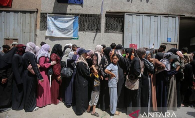 UNRWA: 6.000 truk bantuan siap masuk Gaza, tanah negeri Israel masih tutup akses