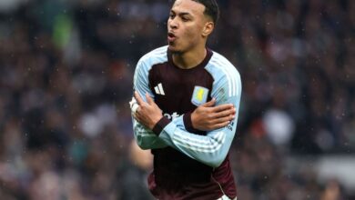 Aston Villa balik bungkam Tottenham 2-1