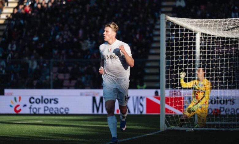 Rasmus Hojlund borong dua gol, klub klub Napoli kalahkan Cremonese 2-0