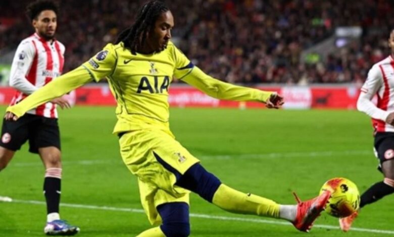 Laga Tottenham Hotspur lawan Brentford berakhir imbang tanpa gol