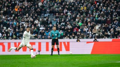 Gol Kevin Diks warnai kemenangan Monchengladbach menghadapi Augsburg 4-0