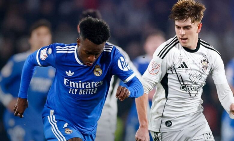 Arbeloa justru puji Vinicius