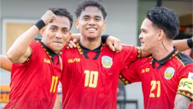 Timnas Timor Leste memastikan tetap menggunakan Thailand sebagai kandang pada fase grup Piala AFF 2026. Namun, The Rising Sun memutuskan memilih venue pertandingan kandang mereka di Thailand. Duel melawan Timnas Indonesia akan digelar di Chonburi Stadium.