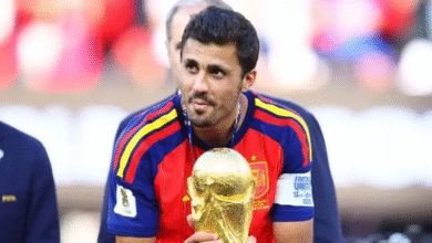 Manchester United berpotensi mendapat keuntungan jika Real Madrid berhasil merekrut Rodri pada bursa transfer awal musim 2026/2027. Kedatangan gelandang Manchester City itu bisa memicu perubahan besar di lini tengah Los Blancos.